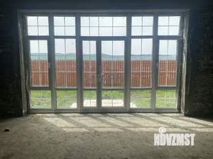 Дом 160м&sup2;, 2-этажный, участок 4 сот.  