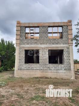 Дом 110м², 2-этажный, участок 6 сот.  