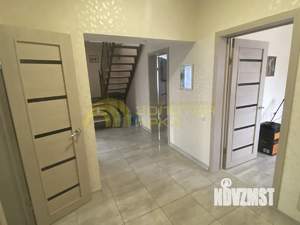 Дом 110м&sup2;, 2-этажный, участок 6 сот.  