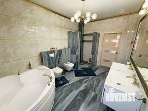 Коттедж 330м&sup2;, 3-этажный, участок 6 сот.  