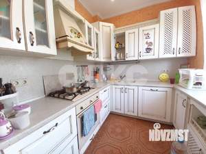 Дом 306м&sup2;, 2-этажный, участок 7 сот.  