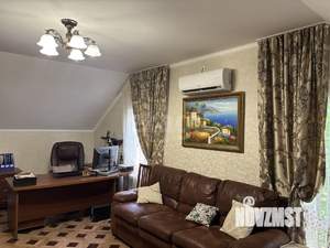 Дом 124м², 2-этажный, участок 10 сот.  