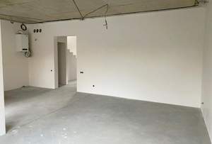 Дом 190м&sup2;, 2-этажный, участок 4 сот.  