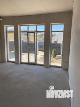 Дом 100м&sup2;, 2-этажный, участок 4 сот.  