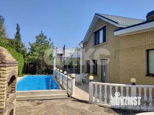 Дом 234м&sup2;, 2-этажный, участок 11 сот.  