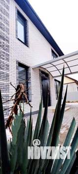 Дом 123м&sup2;, 2-этажный, участок 3 сот.  