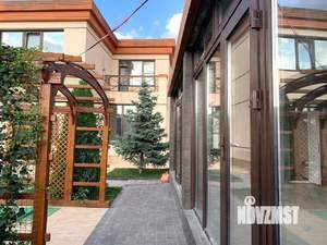 Дом 253м&sup2;, 2-этажный, участок 6 сот.  