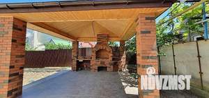 Дом 400м&sup2;, 2-этажный, участок 5 сот.  