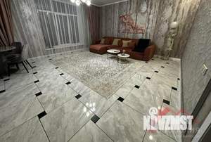 Дом 250м², 3-этажный, участок 4 сот.  