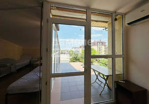 Дом 100м&sup2;, 3-этажный, участок 10 сот.  