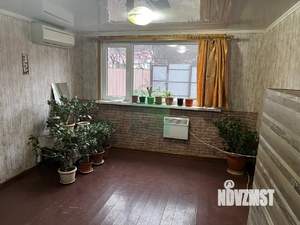 Дом 61м&sup2;, 2-этажный, участок 5 сот.  