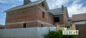 Дом 274м&sup2;, 2-этажный, участок 3 сот.  