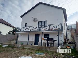 Дом 99м&sup2;, 2-этажный, участок 3 сот.  