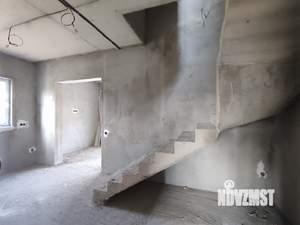 Дом 100м², 2-этажный, участок 4 сот.  