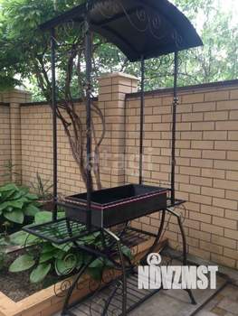 Дом 335м&sup2;, 3-этажный, участок 3 сот.  