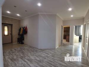 Дом 110м&sup2;, 2-этажный, участок 5 сот.  