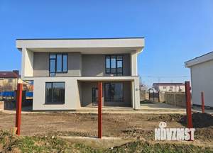 Дом 225м², 2-этажный, участок 5 сот.  