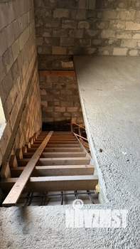 Дом 194м&sup2;, 2-этажный, участок 5 сот.  