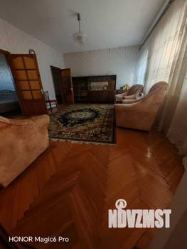 Дом 128м&sup2;, 2-этажный, участок 13 сот.  