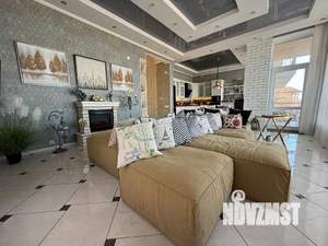 Дом 221м², 2-этажный, участок 7 сот.  