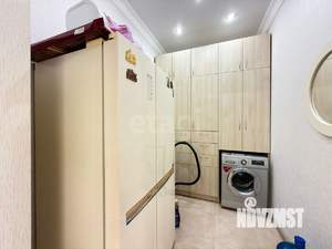 Дом 276м&sup2;, 2-этажный, участок 6 сот.  