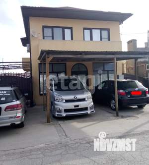 Дом 111м&sup2;, 2-этажный, участок 3 сот.  