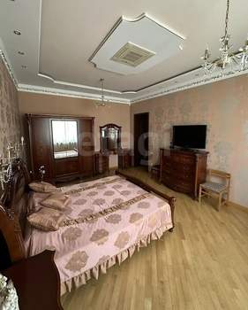 Дом 485м&sup2;, 2-этажный, участок 7 сот.  