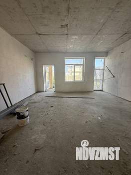 Дом 400м&sup2;, 2-этажный, участок 3 сот.  