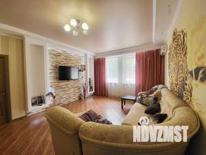 Дом 120м², 2-этажный, участок 4 сот.  