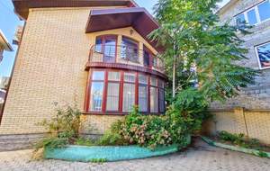 Дом 280м², 2-этажный, участок 6 сот.  