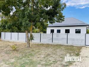 Дом 100м&sup2;, 2-этажный, участок 5 сот.  