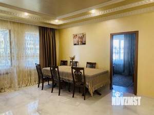 Дом 130м&sup2;, 2-этажный, участок 8 сот.  