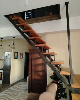 Дом 102м&sup2;, 2-этажный, участок 8 сот.  