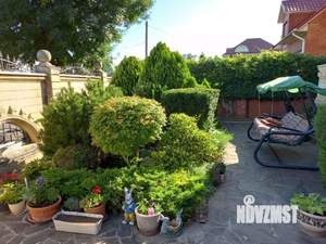 Дом 257м&sup2;, 2-этажный, участок 7 сот.  