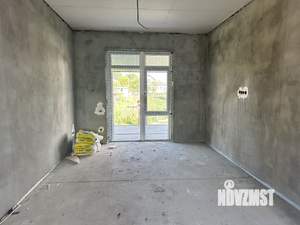 Дом 80м&sup2;, 2-этажный, участок 5 сот.  