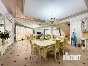 Дом 276м&sup2;, 2-этажный, участок 6 сот.  