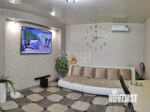 Дом 136м², 2-этажный, участок 4 сот.  