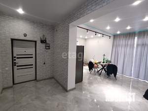 Дом 200м&sup2;, 2-этажный, участок 6 сот.  