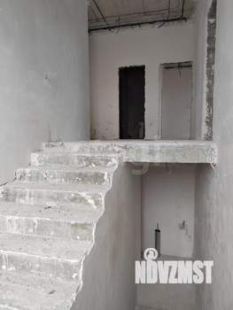 Дом 175м², 2-этажный, участок 6 сот.  
