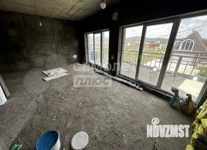 Коттедж 207м&sup2;, 3-этажный, участок 4 сот.  