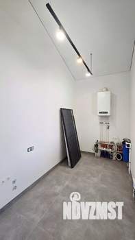 Дом 132м&sup2;, 2-этажный, участок 6 сот.  