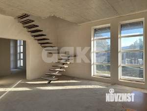 Дом 170м&sup2;, 2-этажный, участок 5 сот.  