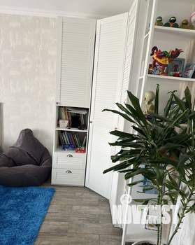 Дом 180м&sup2;, 2-этажный, участок 4 сот.  