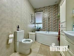 Дом 130м&sup2;, 2-этажный, участок 4 сот.  