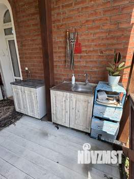 Дом 504м², 3-этажный, участок 10 сот.  