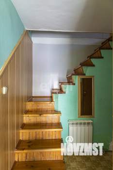 Дом 90м&sup2;, 2-этажный, участок 3 сот.  