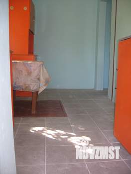 Дом 65м&sup2;, 2-этажный, участок 5 сот.  