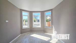 Дом 180м², 2-этажный, участок 4 сот.  