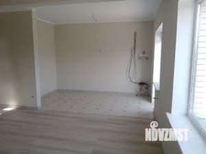 Дом 110м², 2-этажный, участок 6 сот.  