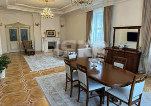 Дом 576м², 2-этажный, участок 7 сот.  